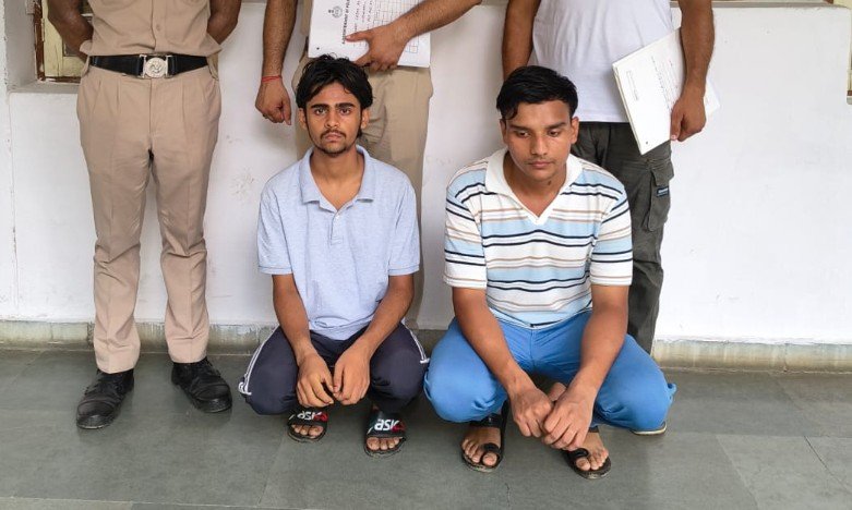 घर बैठे पैसे कमाने का झांसा देकर लाखों रूपए की ठगी के के दो आरोपी यूपी से काबू