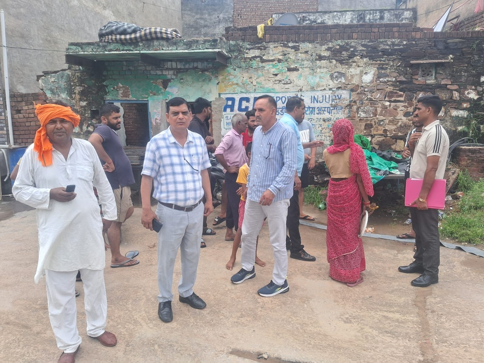 नशा मुक्त टीम ने डोर टू डोर जाकर  नशे के दुष्प्रभाव एवं बचाव बारे में किया जागरूक