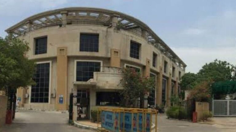 Haryana: फोन की घंटी बजते ही मिल जाएगी टैक्स की जानकारी! गुरुग्राम में लॉन्च हुआ नया डिजिटल सिस्टम!
