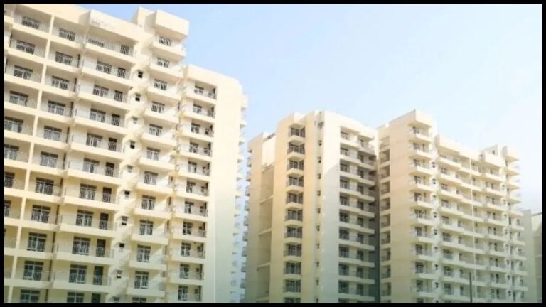 Haryana में गरीबों के लिए बड़ा मौका! सोनीपत में सिर्फ़ 1.5 लाख में मिलेंगे फ्लैट, जानें बुकिंग की आखिरी तारीख
