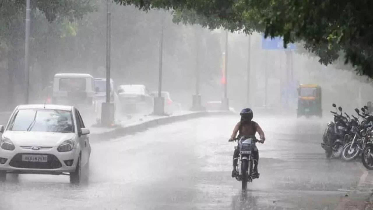 Haryana Weather News: हरियाणा में मौसम का मिजाज बदलने वाला है! किसानों को फसल और बारिश का खास अलर्ट