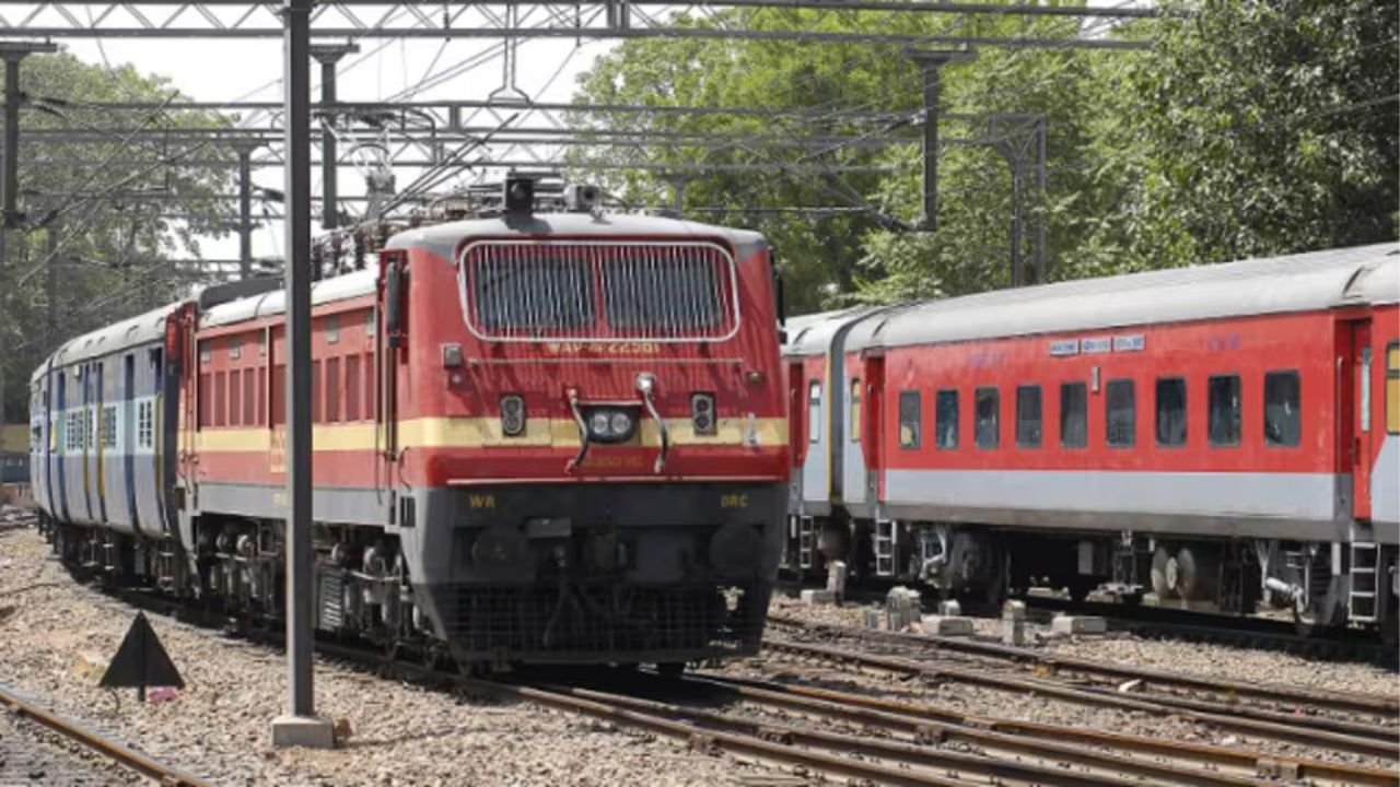 Indian Railway: त्योहारी सीजन में आसान यात्रा, रेलवे शुरू कर रहा हरियाणा-गुजरात स्पेशल ट्रेन
