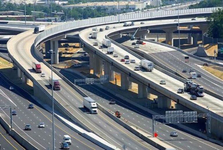 Haryana News:  दिल्ली NCR  में इस हाईवे पर बनेगा 3.5 किलोमीटर लंबा ओवरब्रिज, 300 करोड़ आएगी लागत