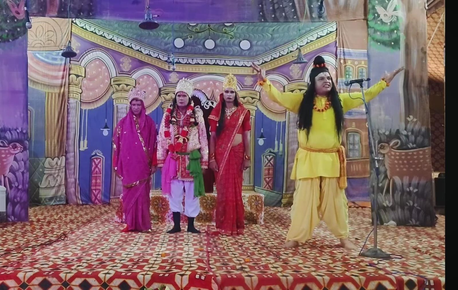 The grand opening of the 73rd Shri Ramlila in Dharuhera, the first day's performance enthralled the audience.