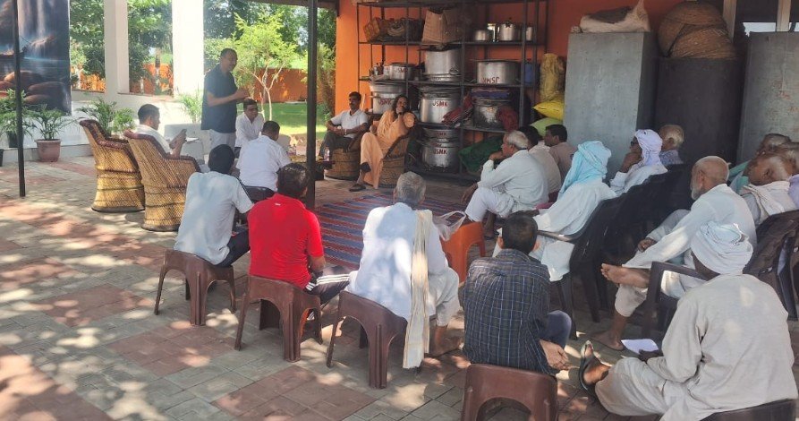 नशा मुक्त समाज बनाने के लिए रेवाड़ी पुलिस की मुहिम, स्कूलों में चला जागरूकता अभियान