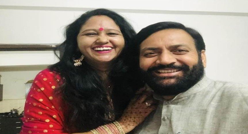 रात को अचानक बुजुर्ग आश्रम पंचकूला पहुंचे सीएम धर्मपत्नी सुमन सैनी के साथ