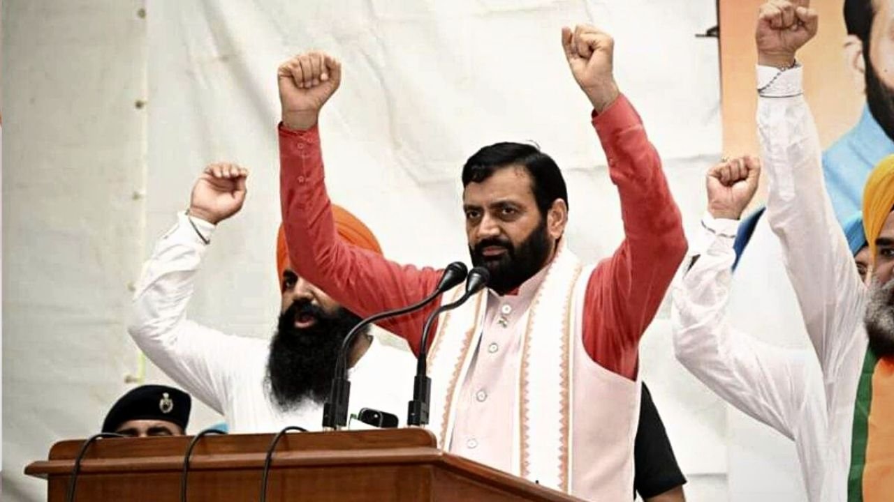 Haryana News: हरियाणा दिवस पर हो सकता है बड़ा ऐलान, हरियाणा को मिलेगा नया तोफहा, जानिए पूरी जानकारी