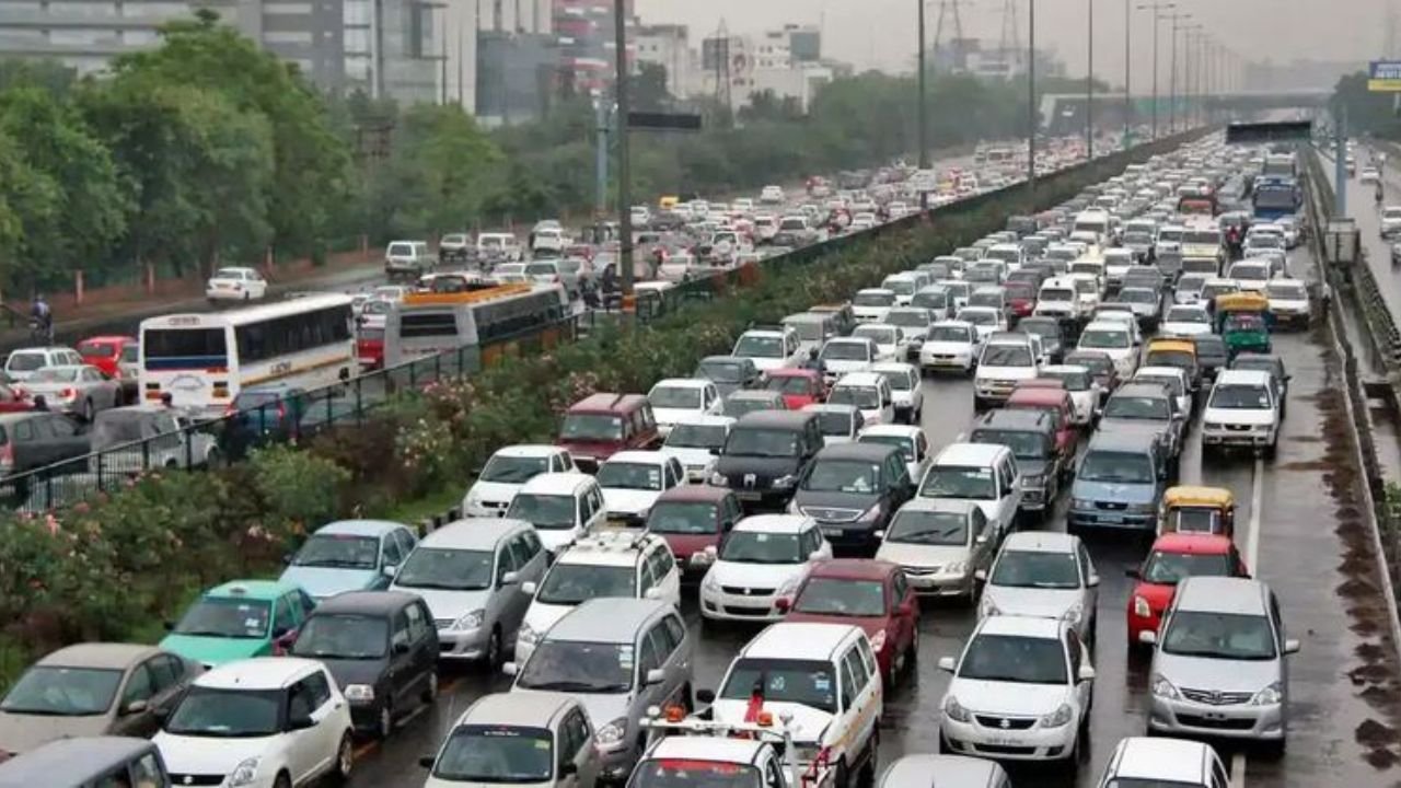 Haryana News: हरियाणा में शुरू होगी नई योजना, पुराने वाहनों की पहचान कर बंद होगी पेट्रोल-डीजल की सप्लाई