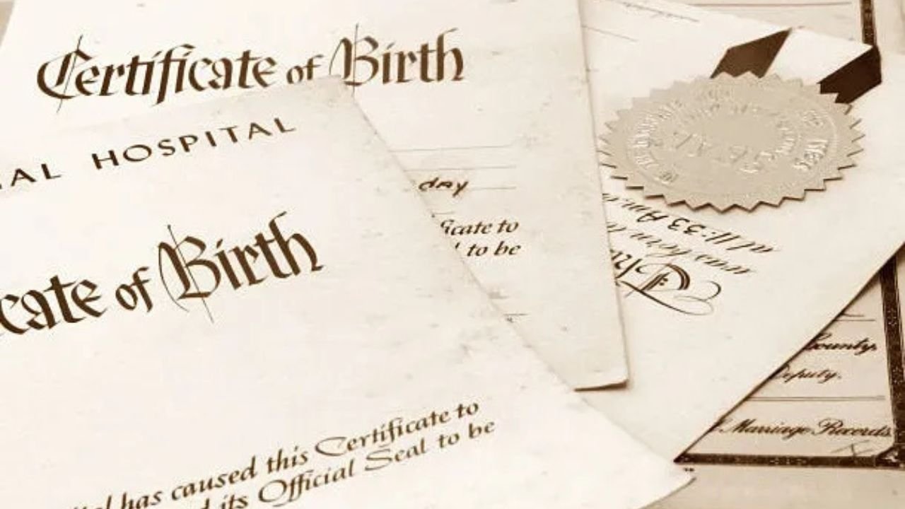 Haryana News: हरियाणा में जन्म प्रमाण पत्र अपडेट करने की बड़ी खबर, ऑफलाइन आवेदन से तुरंत जोड़ सकेंगे नाम, जानें पूरी प्रक्रिया