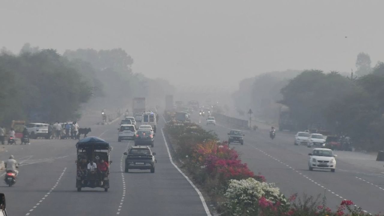 Haryana Weather News: ठंड ने पकड़ा जोर, हरियाणा के मैदानी इलाकों में तापमान गिरा, अगले 3 दिन मौसम में होंगे बदलाव