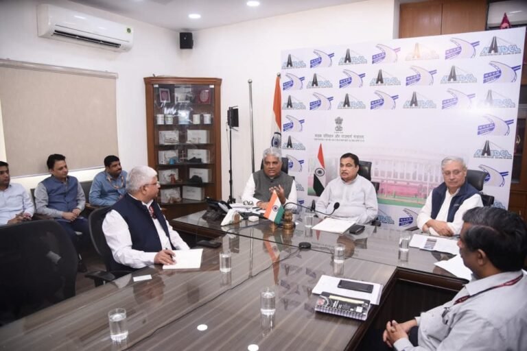 Bhiwadi Dharuhera NH-919 पर जलभराव समाधान को लेकर दिल्ली में उच्चस्तरीय बैठक, नितिन गडकरी और राव इंद्रजीत सिंह रहे मौजूद