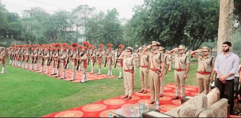 Rewari News: पुलिस शहीदी स्मृति दिवस और पुलिस झंडा दिवस बड़ी श्रद्धा और सम्मान के साथ मनाया