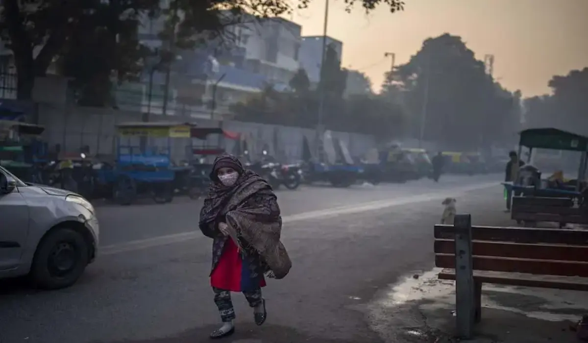 Haryana Weather: हरियाणा में बढ़ेगी सर्दी और धुंध, मौसम विभाग ने चेताया—27 के बाद फिर चढ़ेगी ठंड की रफ्तार