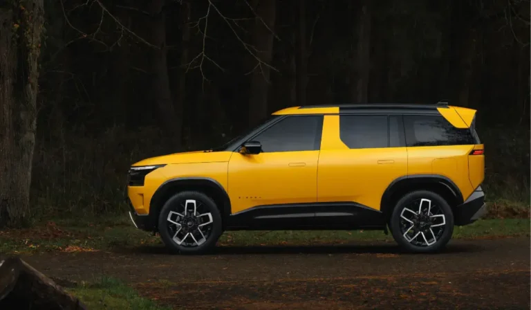 Tata Sierra EV 2026 में मचाएगी धूम, RWD-AWD ऑप्शन के साथ सुपर रेंज का वादा