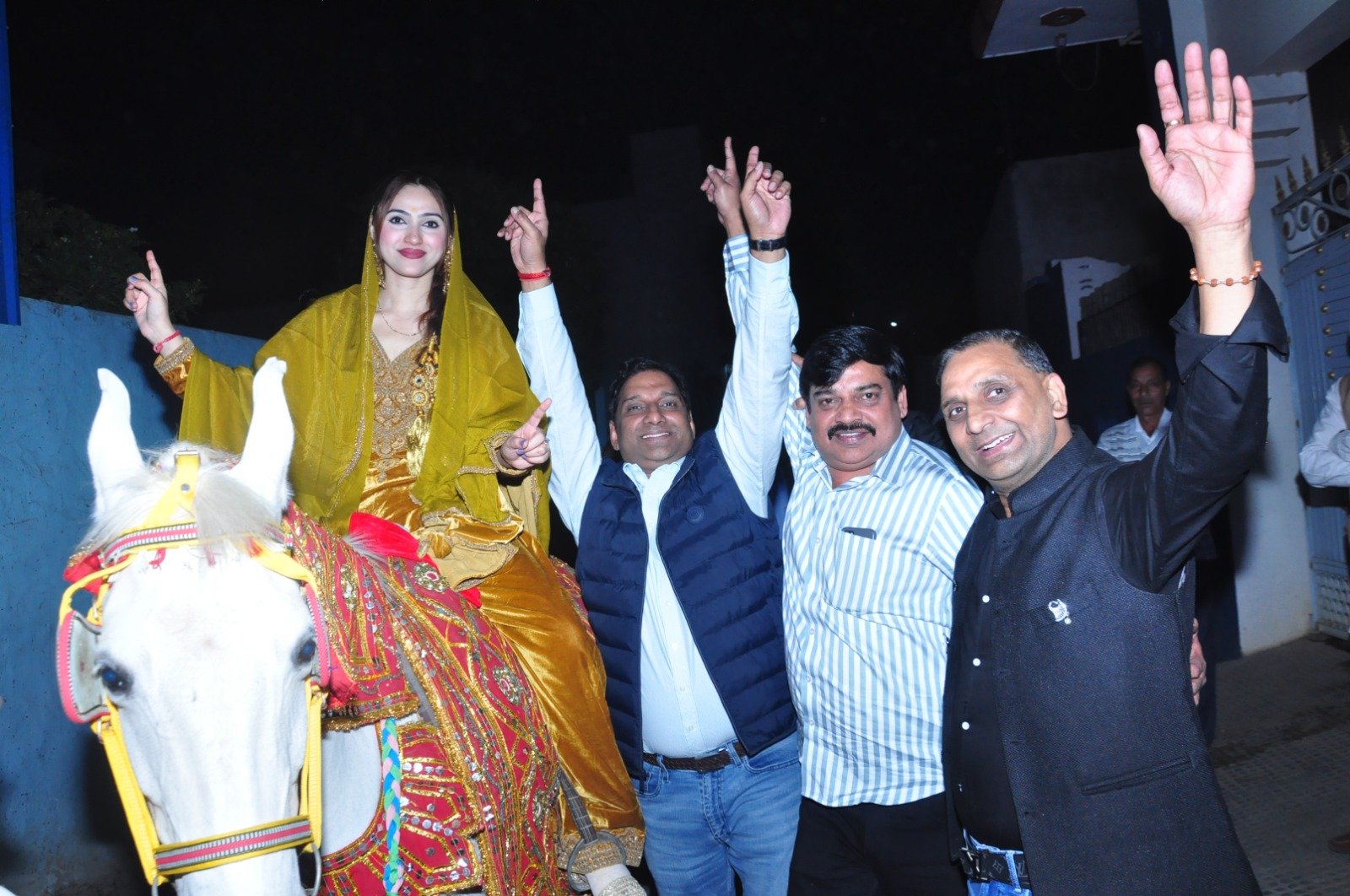 Rewari News: घोड़ी पर निकला बनवारा? डीजे पर नाचे लोग