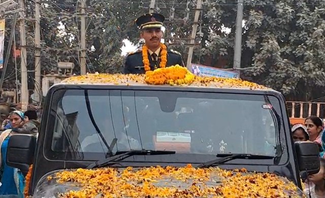 बादल यादव बने भारतीय सेना में लेफ्टिनेंट, रेवाड़ी पहुंचने पर हुआ स्वागत