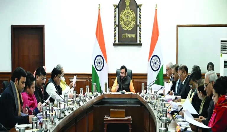 Haryana Cabinet: हरियाणा विधानसभा का शीतकालीन सत्र 18 दिसंबर से शुरू होगा, अवधि का फैसला जल्द ही बीएसी करेगी