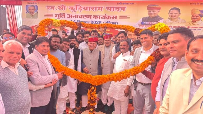 Rewari News:  केंद्रीय मंत्री राव इंद्रजीत सिंह ने स्वर्गीय कुड़ियाराम यादव की प्रतिमा का किया अनावरण