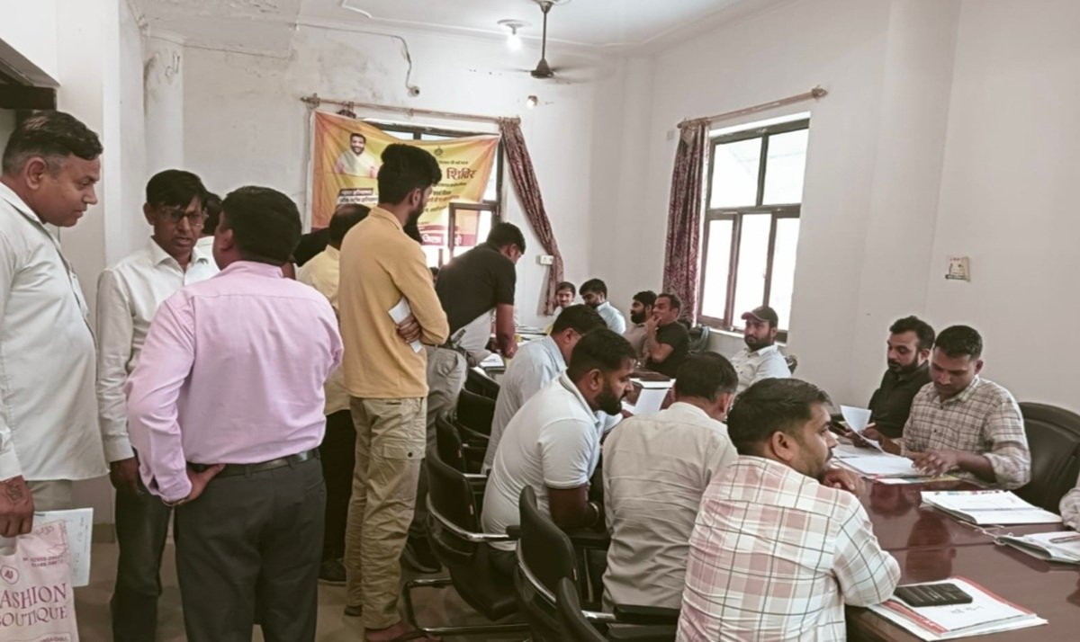 धारूहेड़ा में सामने आई BLO की बडी लापरवाही, एक ही परिवार की वोट तीन तीन वार्डो में शिफ्ट