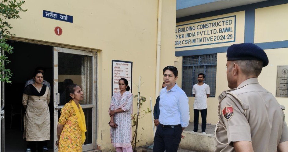 CJM अमित वर्मा ने किया नशा मुक्ति केंद्र रेवाड़ी का किया औचक निरीक्षण
