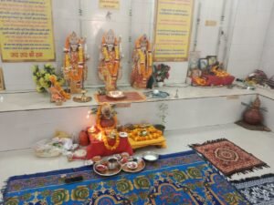 धारूहेड़ा: शिवनगर कॉलोनी में मंदिर स्थापना दिवस पर रामायण पाठ