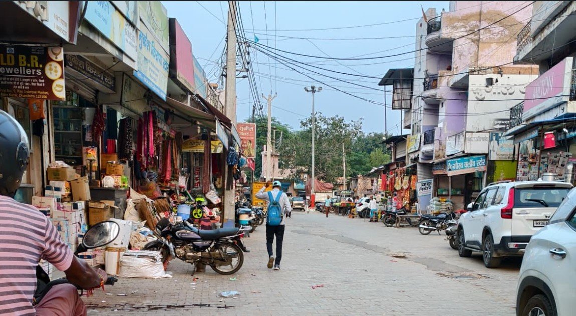 धारूहेड़ा में अतिक्रमण से लोग परेशान, देखिए हुए ताजा फोटोज