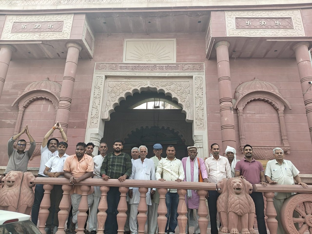 कोसली बाबा मुक्तेश्वर पुरी गौशाला चुनाव: ओम प्रकाश 3 वोटों से बने अध्यक्ष, कर्नल संतपाल की देखरेख में शांतिपूर्ण ढंग से संपन्न हुई मतदान प्रक्रिया