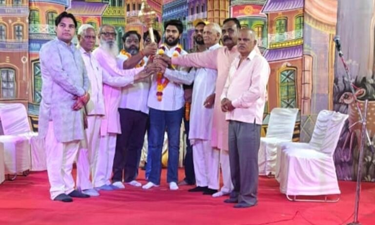 धारूहेड़ा में रामलीला का शुभारंभ, पहले दिन नारद मोह का मंचन