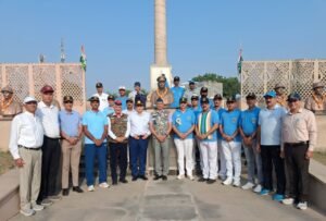 वायुसेना दिवस पर रेजांगला स्मारक पर शहीदों को किया नमन