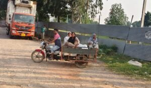 धारूहेड़ा में धडल्ले से दौड रहे ‘जुगाड़’ जिम्मेदारों ने साधी चुप्पी ?