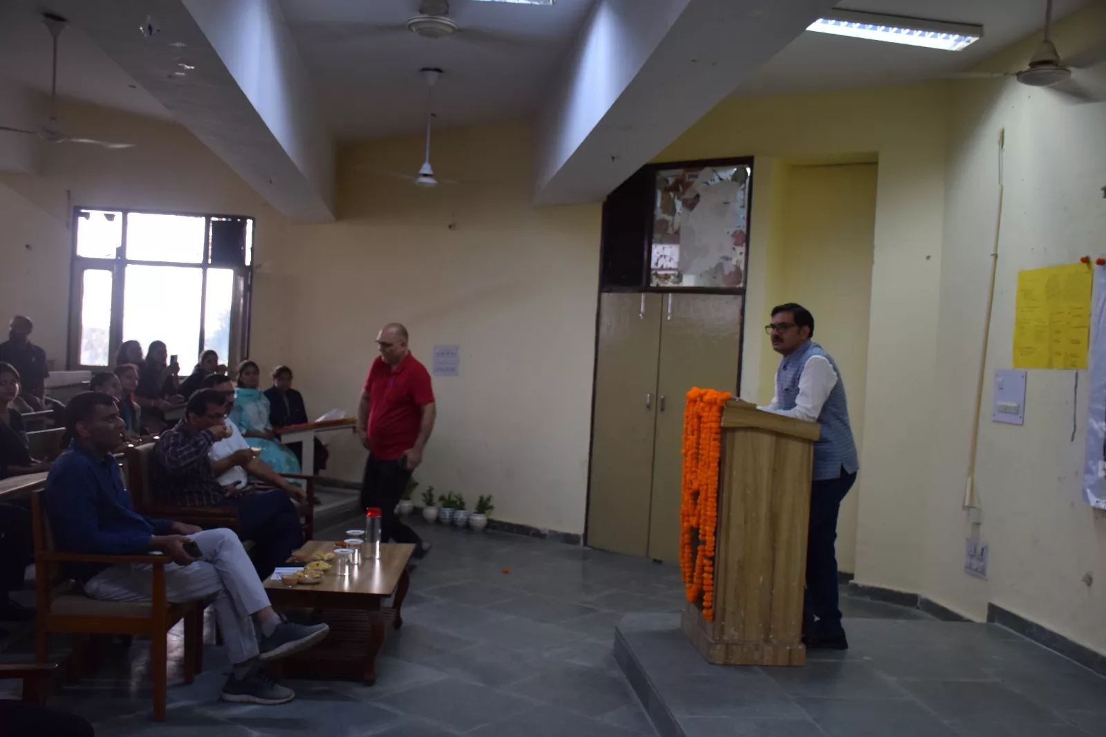 पूर्व राष्ट्रपति डॉ. एपीजे अब्दुल कलाम की जयंती पर विज्ञान पोस्टर प्रस्तुति एवं नवाचारी वैज्ञानिक मॉडलों की एक दिवसीय अंतर-विभागीय कार्यशाला आयोजित की गई