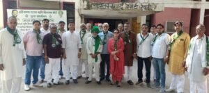 किसानों की समस्याएं को लेकर रेवाड़ी अनाज मंडी पहुंचे इनेलो नेता, चेयरमैन से मिले