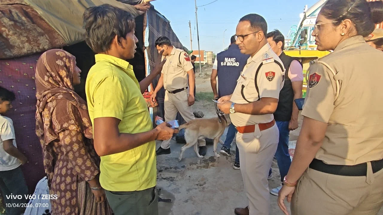 धारूहेड़ा: नशे के खिलाफ पुलिस का सर्च अभियान, स्निफर डॉग्स से संदिग्ध ठिकानों की तलाशी